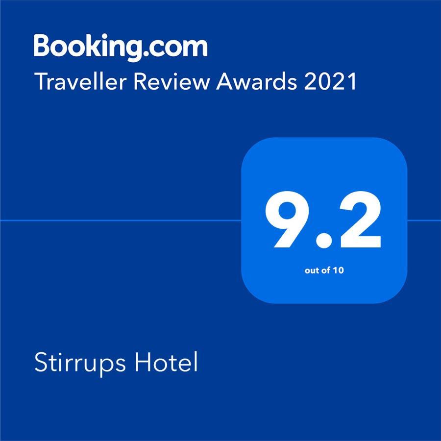Stirrups Hotel Bracknell Zewnętrze zdjęcie